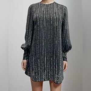 Women’s Black & White Puffy sleeve dress size 2 H & M Cocktail Evening Party